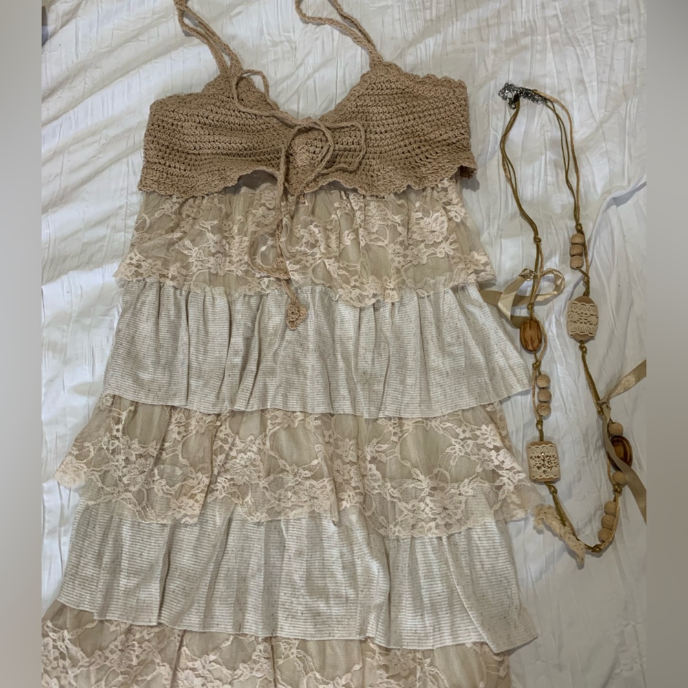 Beautiful dress.Very unique piece.♡♥︎comes with a beautiful necklace 💕
